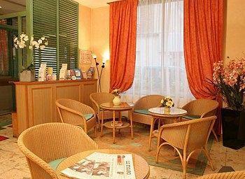 Hotel Du Golf Coignières Esterno foto