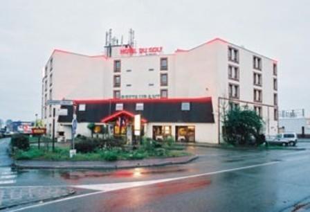 Hotel Du Golf Coignières Esterno foto